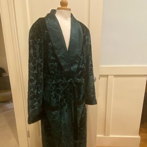 Victoria’s Secret Gold Label Green Velvet Robe